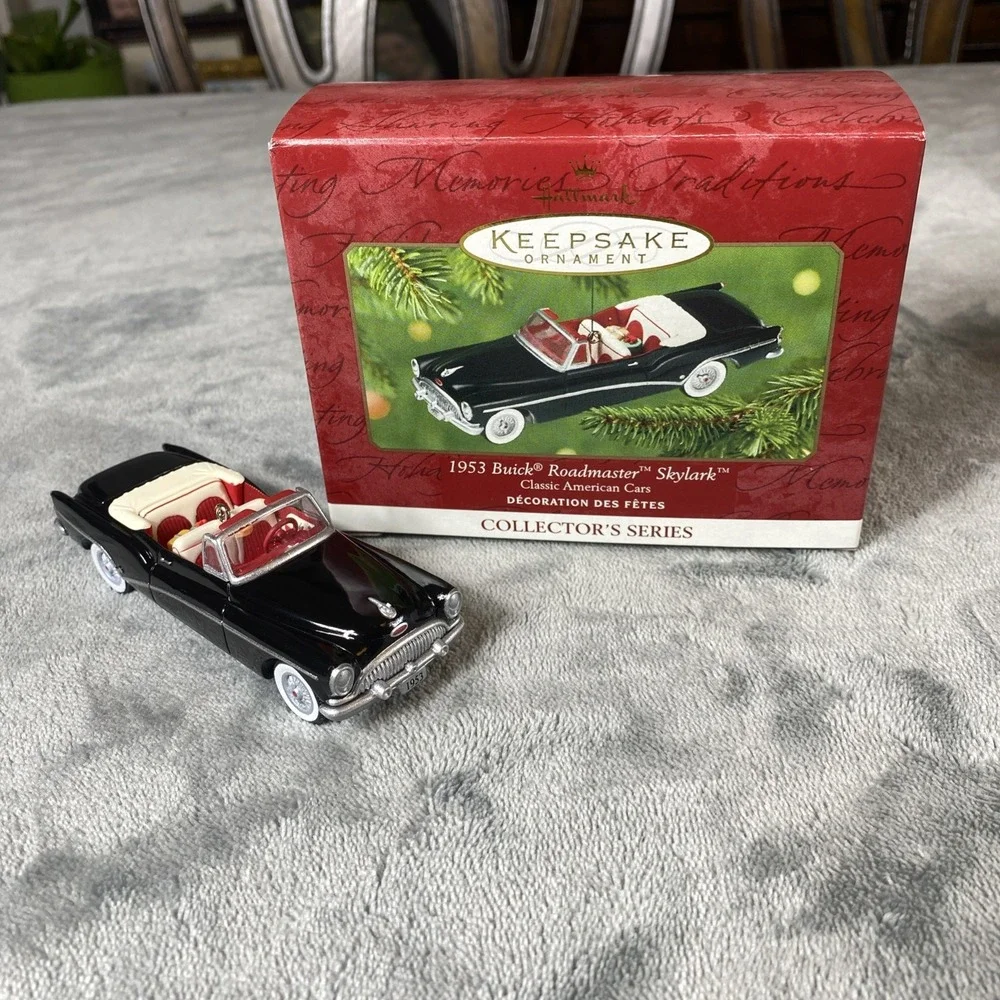 BUICK 1953 ROADMASTER SKYLARK CONVERTIBLE Hallmark Keepsake Christmas Ornament